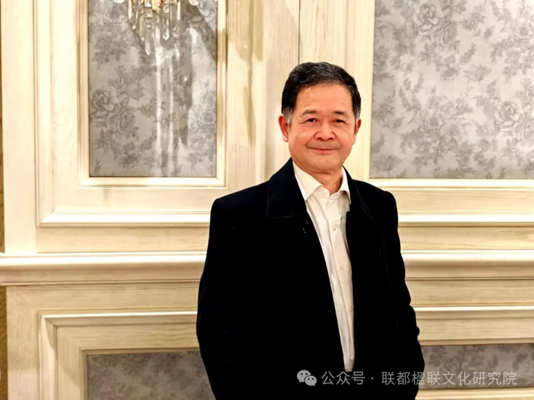 舒采锡.webp